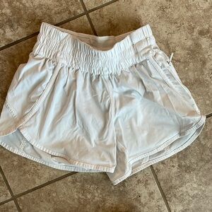 Lululemon Hotty Hot low rise